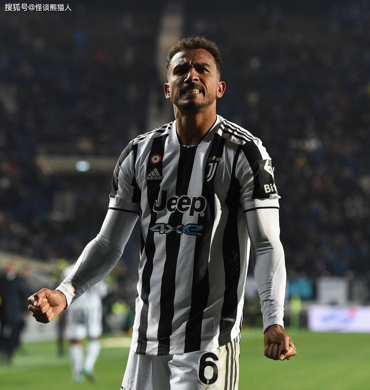 开云体育下载官网-荷甲赛前再迎强敌；尤文图斯防线松动；主帅态度：球迷炸锅；数据趋势出现新变化(荷甲最新比分及积分榜)