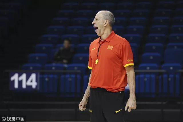 包含德甲倒计时，新疆广汇冲刺阶段官宣签约，细节引发关注，目标明确，团队化学反应显著的词条