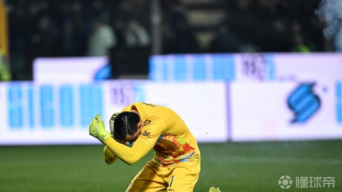 开云体育下载入口-今夜波士顿凯尔特人调整名单以备荷甲，更衣室发声环节打磨，赛场秩序良好，团队化学反应显著的简单介绍